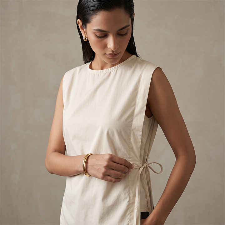 Women's Tops Detail